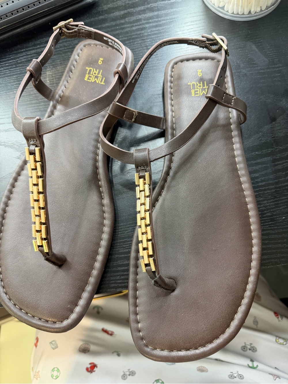 Time and Tru Brown T-Strap Sandals with Gold Chain Detail